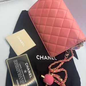 Chanel Matelasse bifold long wallet in pink lambskin leather with heart charms 🩷